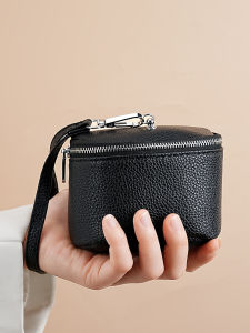 Fashionable Retro Leather Coin Purse Womens Compact Simple Handheld Lipstick Makeup Bag Earphone Bag Soft Surface Pure Color