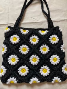 TÚI HOA CÚC ĐEN HANDMADE