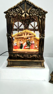 D&D #040 Christmas Snow Globe Lights Nativity Scene Retro Water Spinning Glitter Festive Decoration