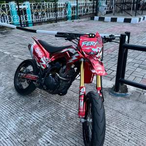 DECAL STIKER FULLBODY CRF 150L WARNA MERAH FULL CROUM PREMIUM SUDAH DI CUTING BEBAS CUSTOM