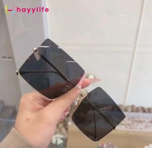 HAYYLIFE Kacamata Fashion Wanita- Kacamata Model Setengah Bingkai Retro Gradiasi Persegi Hitam HL-FAC704