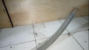 Rel Tikung Atas Hasky (Rel Pintu)