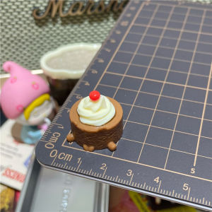 Artificial Flower Biscuit Tata Sugar Chocolate Fried Glutinous Rice Cake Stuffed with Bean Paste Pie English Muffin Candy Toy Miniature Model Ornament Decoration Accessories Now