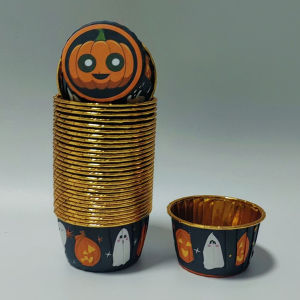 ถ้วยเค้กสไตล์ฮาโลวีน ถ้วยคัพเค้กแบบใช้แล้วทิ้ง 50 ชิ้นพร้อมฝาปิด ถ้วยมัฟฟินแบบใช้แล้วทิ้งพร้อมฝาปิด ถ้วยอบ