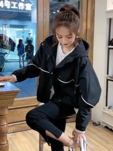 Black Short Hooded Workwear Jacket Womens Spring Autumn 2026 New American Street Style Miniature Windbreaker Coat