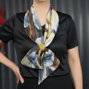 Khăn Choàng Lụa Lông Ngựa Satin in Họa Tiết Mùa Thu Mới Cho Nữ Du Lịch Chống Nắng Đa Năng Khăn Choàng Quanh Vai