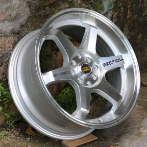 ล้ออัลลอยด์แบบปรับแต่งได้สำหรับรถยนต์ ขนาด 14 ถึง 18 นิ้ว ล้ออัลลอยด์แบบคลาสสิกสำหรับรถยนต์ เหมาะสำหรับรถ Volkswagen Golf จักรีบุรุษ ดาวเหนือ รถ Mini รถ Mazda 3