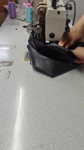 Cure กระเป๋ารองเท้าระบายอากาศได้ ท่องเที่ยวกลางแจ้ง แบบพกพา บาสเกตบอลเทนนิสฟุตบอล ถุงเก็บของ กระเป๋าตาข่าย กันน้ำ