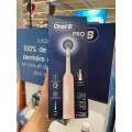 Bàn chải điện oral b Series 1 (hình thức giống Pro 3 3000). 