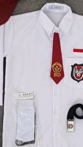 Setelan Seragam Sekolah Putih Panjang Anak Laki-Laki SD Kelas 1-6 Topi Merah
