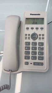 (แท้) KX-TSC7712CID โทรศัพท์ตั้งโต๊ะแบบมีสาย โทรศัพท์บ้าน โทรศัพท์สำนักงาน โทรศัพ