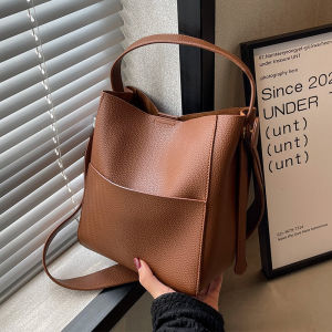 Fashionable Bucket Bag Womens Bag 2025 New Style High-End Feelings Diagonal Bag Wide Shoulder Strap Versatile Soft Surface Magnetic Buckle Closure