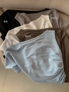 Shoulder Bared One-Shoulder Knitted Short Sleeve T-Shirt Womens Summer Design Unique Pleated Mini Top Sweet And Spicy Style