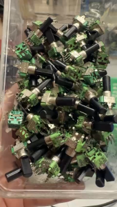 Potensio Alpha 3 pin A20k Mono Kaki 3 Tekuk Segi Hijau A203