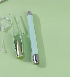 TPM ไม้แคะหู ที่แคะขี้หู ที่แคะหู ไม้แคะหูครบชุด ชุดไม้แคะหู แคะหู พร้อมไฟ กำลังขยาย 8 เท่า มองเห็นชัดเจนยิ่งขึ้น หัวช้อนพลาสติกแบบนิ่ม