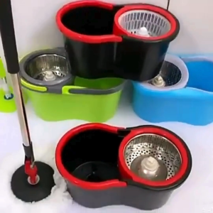 SPINMOP ไม้ถูพื้น มาพร้อม ถังปั่นสเเตนเลส เเบบมีล้อในตัว แถมผ้าให้ 2 ผืน  มีราคาส่ง