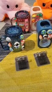 Bộ cốc nhả kem đánh răng bộ nhả kem dán tường tặng kèm cốc + sticker dễ thương