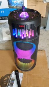 SKG ลำโพงพกพา 8นิ้วx2 3000w มาพร้อมไมค์ลอย 1ตัว ไฟวิบวับ (ปิด-เปิดได้) รุ่น KG-050 เสียงดี เบสแน่น