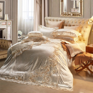 Ivory Lace Bedding Set 4PCS