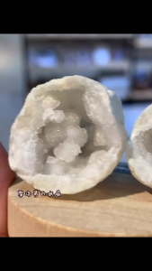 闪亮✨可爱一对【摩洛哥白水晶】 🆓 附送实木底座 2in1 Couple Sparkling Moroccan Clear Quartz Mini Geode