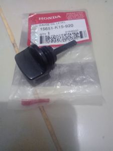 tutup colokan pengukur oli atas gauge oli level cbr 150r new cbr 150r k45R cb 150r new cb 150r k15p cb 150x original honda