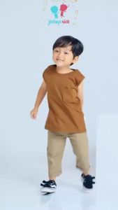 Kaos Singlet Tanpa Lengan Anak Laki-laki: Pilihan Terbaik untuk Aktivitas Anak