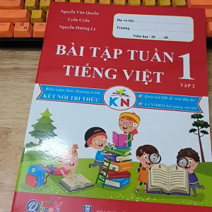 Sách - Bài Tập Tuần - Tiếng Việt Lớp 1 - Tập 2 - Kết Nối (Qbooks)