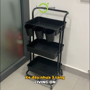 Xe đẩy nhựa có tay nắm dùng cho spa hoặc đồ em bé khung kim loại chắc chắn - 3 tầng -Trắng - Đen - có bánh di chuyển và khóa bánh