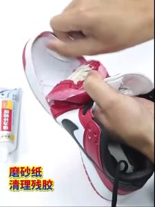 Shoe Glue for Rubber Shoes: P8019 Adhesive Overview