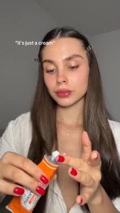 Skinoren Azelaic Acid 20% Cream Acne Removal And Pimples&Make Up Acne Treatment Melasma Cream 30g