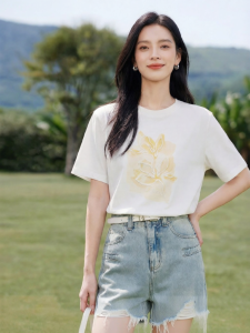 INMAN | White Printed Short Sleeve Women T-Shirt Loose Round Neck