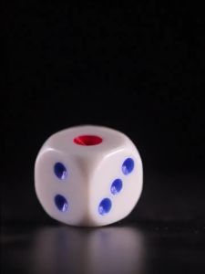 100 Pcs Kualitas Tinggi Dadu Plastik Dice Berbagai Ukuran Dadu Nomor Titik