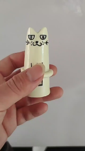 Mini Flower Vase Cat Statue Animal Figurine Bud Vase Tabletop Ornament for Coffee Table Bedroom TV Cabinet Party Living Room