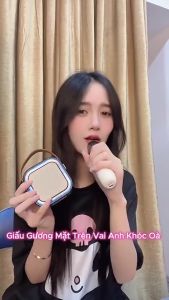( MUA LẺ GIÁ SỈ ) Loa Bluetooth Không Dây Loa Hát Karaoke Mini K12 Kèm Mic Hát Âm Thanh Hay Bass Mạnh Thay Đổi Giọng hát Sử Dụng Mọi Lúc Mọi Nơi - Bảo Hành 1 Đổi 1