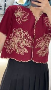 6095 Resmie V-Neck Button Katun Crop Blouse CNY