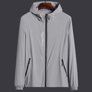 Lightweight Ice Silk UV Protection Clothing for Men Summer Outdoor Fishing Cycling Jackets Breathable Quick Dry Anti-Uv Outerwear