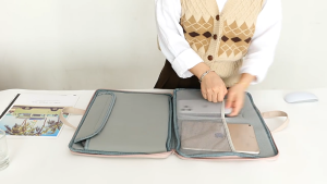 15.6" Leather Laptop Bag Cartoon Cute Cat Handle Padded Padding Waterproof Compartment Tablet Slot Luggage