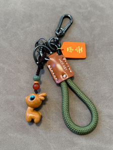 Sandalwood Deer Keychain Creative Premium Mens Automobile Keychain Bag Pendant Safe Journey High End Gift