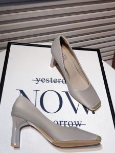 Giày Cao Gót Mũi Vuông Cổ Điển Giày Cao Gót Đế Dày Phong Cách Hàn Quốc Giày Đế Bằng Màu Trơn Giày Đi Làm Đa Năng