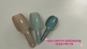3-Piece Plastic Kitchen Scoop Tool Set for Flour Ice Sugar & Condiment Use