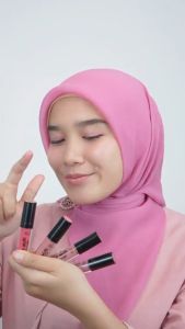 SR12 Lipcream Matte Full Pigmented Awet dan Tahan Lama