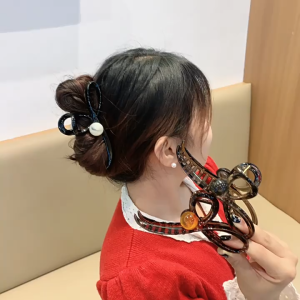 Jepitan Jedai Besar Bentuk Pita Aksesoris Rambut Wanita HS JPT31