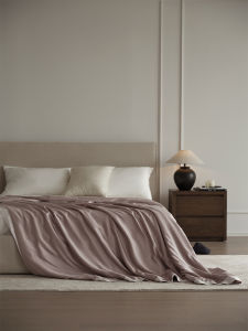 Soft And Comfortable Washable Summer Quilt