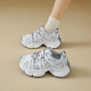 SHIYAN | Wide Head No Squeeze Big Toe Box Thick Sole Casual Sports Dad Shoes
