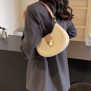 Tas Selempang Wanita NFC & Tas Bahu Wanita Desain Modern: Menyajikan Gaya & Kualitas