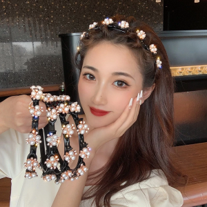 Fashion Bangs Hairstyle Multi-layer Hollow Woven Headband with Tooth Design Alligator Clip