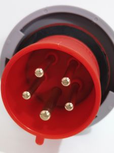 CEE-0152 ปลั๊กแบบกันน้ำ 16A-6h415v ตู้หน้าจอแบบซ่อนในผนัง ปลั๊กแบบติดผนังแบบเคลื่อนที่ ช่องเสียบแบบพับได้ สายไฟแบบพับได้