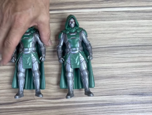 Patung Super Hero Avengers Doctor Doom Dr. doom PVC Action Figurines Toys For Super Heroes Figure Collection