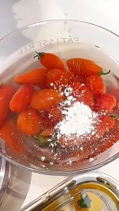 LUMAO Eggshell Fruit Vegetable Special Detergent Removing Pesticide Residues Cleaning Fruits Selamat untuk Ibu Hamil & Bayi 120g 专用农残清洗剂洗水果蔬菜