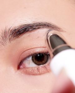 [เซตคู่ขายดี2ชิ้นสุดคุ้ม]CBG Devices เครื่องลิฟท์ขนตาไฟฟ้า Lash Locker และ เครื่องกันคิ้วไฟฟ้า Pro 3 Eyebrow Trimmer(LLK+P3E)